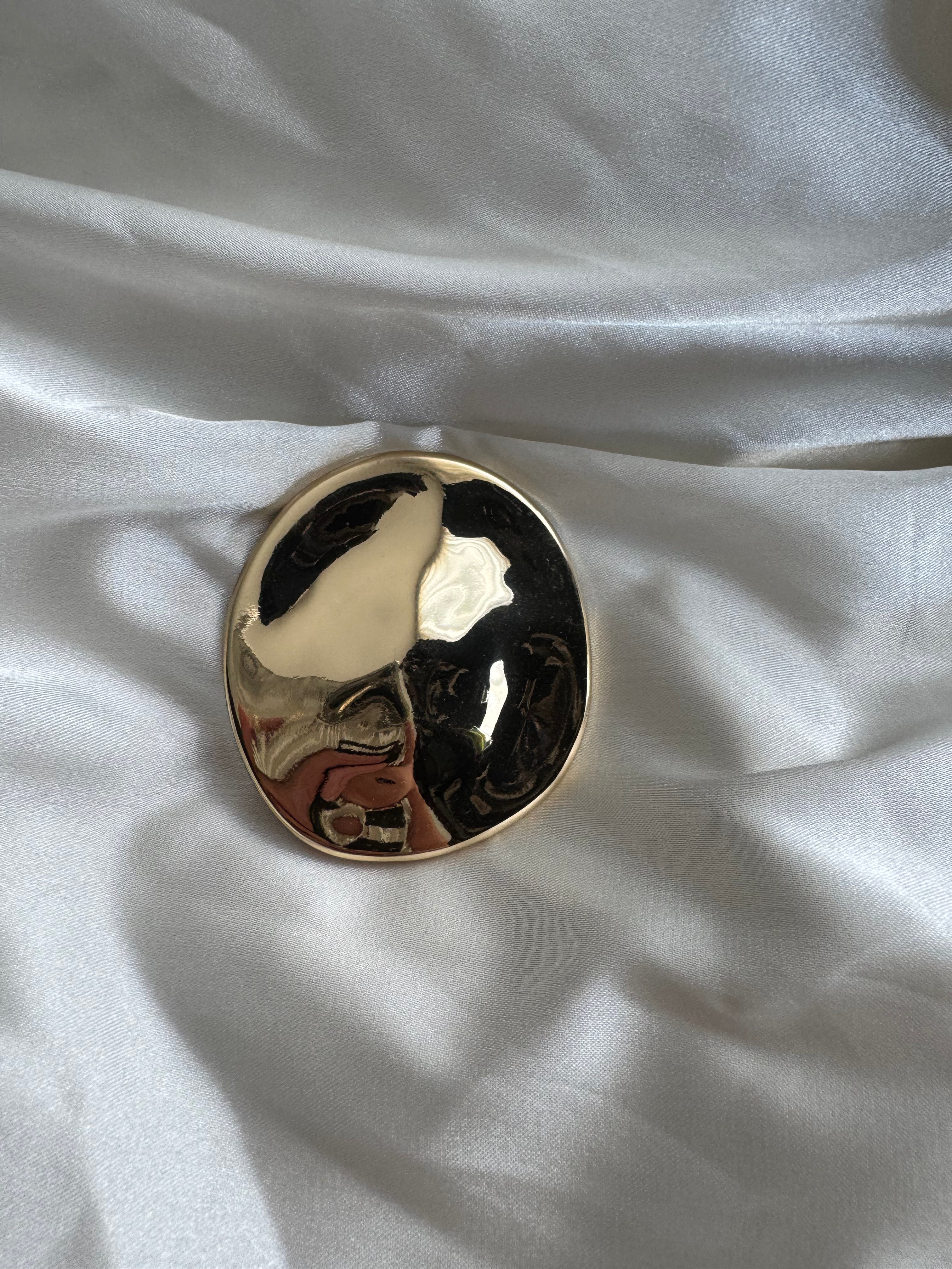 The Statement Pin in Gold